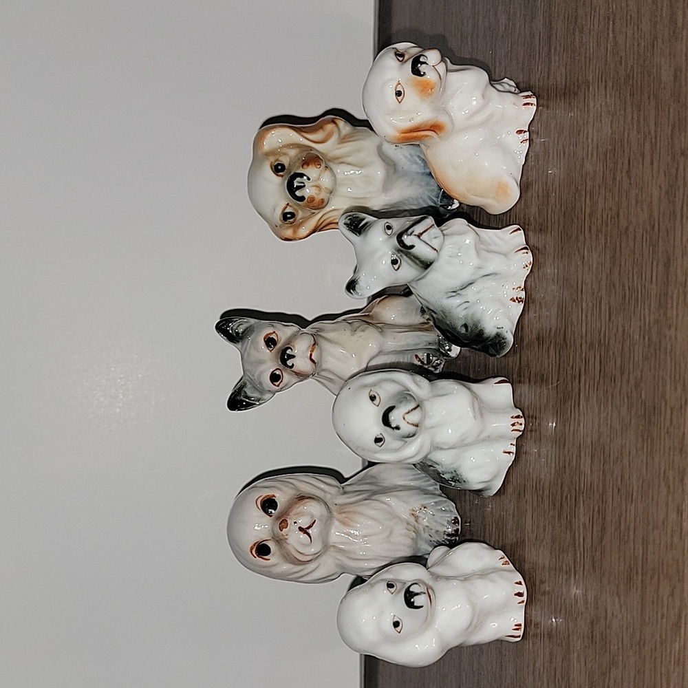 Porcelain dogs lot